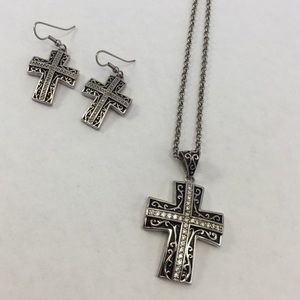 Montana Silversmith Sterling Silver Cross Western